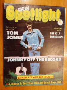New Spotlight Magazine Vol. 8 No. 45 May 15th 1975